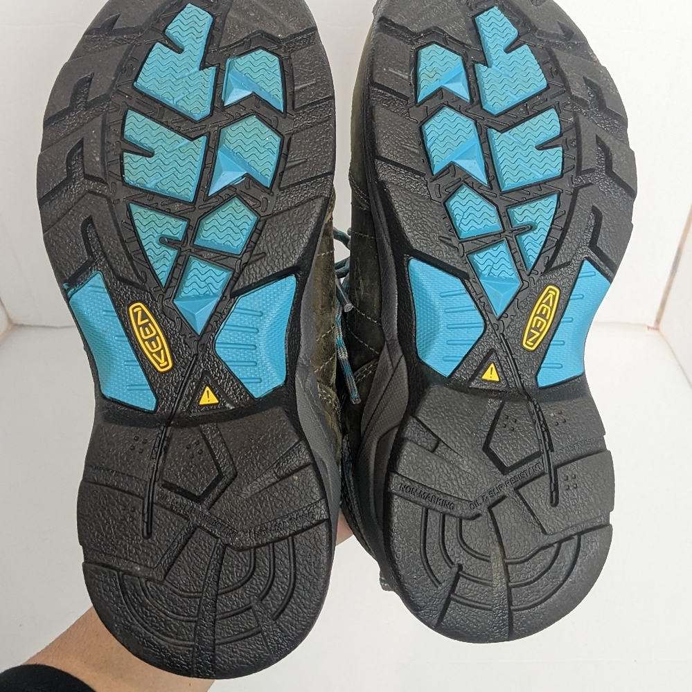 KEEN utility Detroit xt waterproof and steel toe - Picture 15 of 16